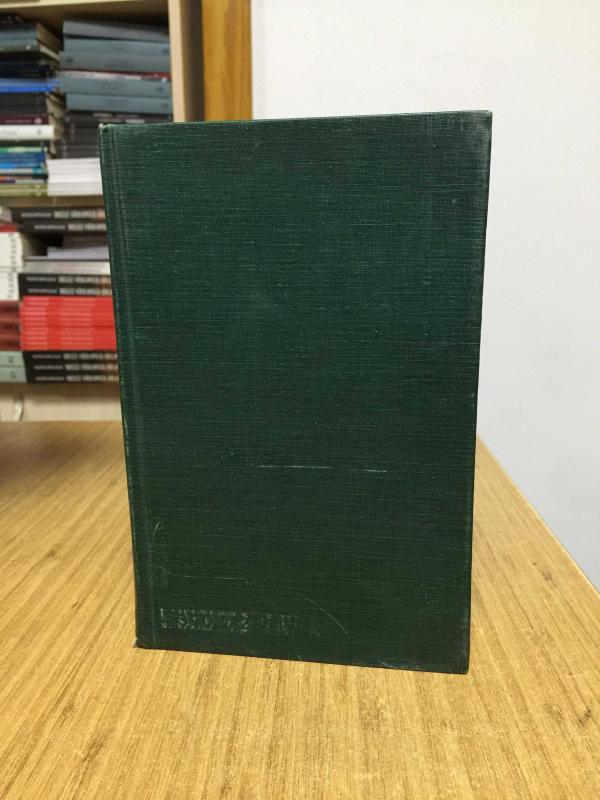 A Handbook of Irish Folklore (1970 - Reprint Edition) Sean O' Suilleabhain