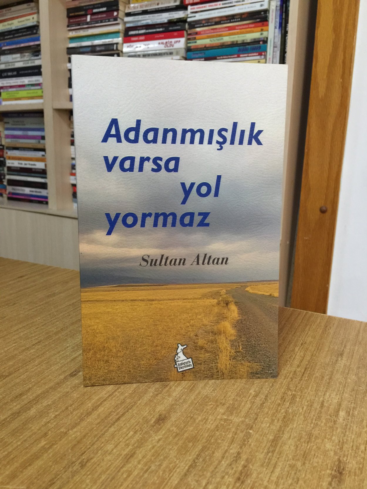 Adanmışlık Varsa Yol Yormaz - Sultan Altan