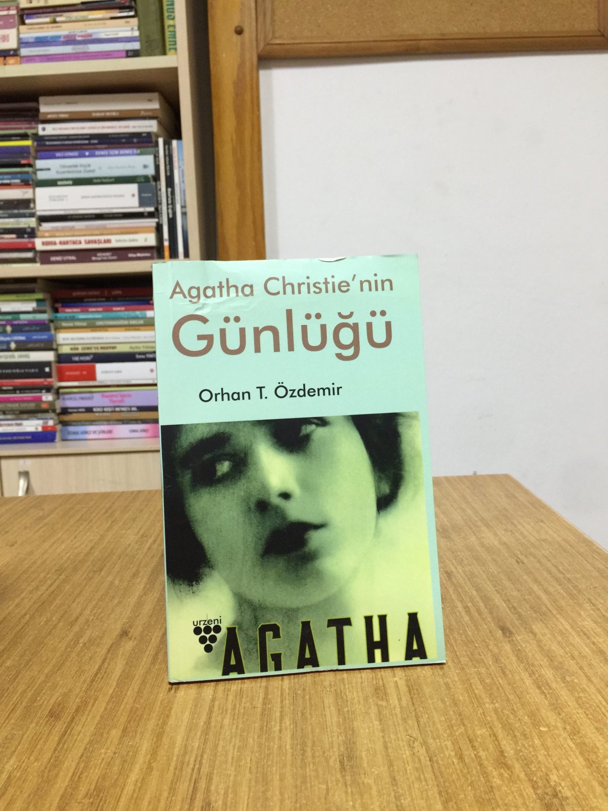 Agatha Christie'nin Günlüğü - Orhan T. Özdemir