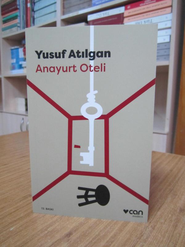 Anayurt Oteli - Yusuf Atılgan