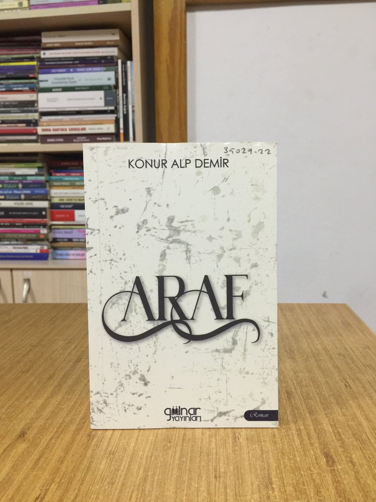 Araf - Konur Alp Demir