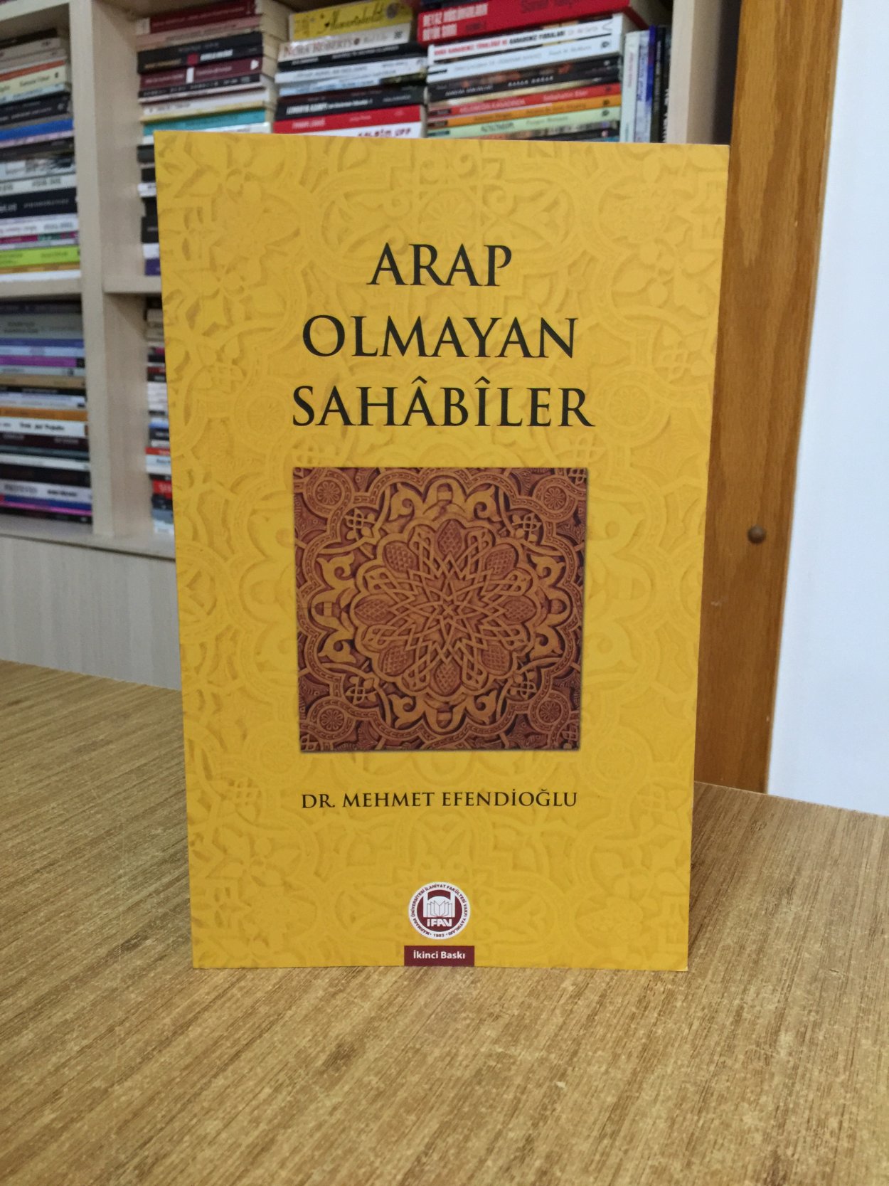 Arap Olmayan Sahabiler - Dr. Mehmet Efendioğlu