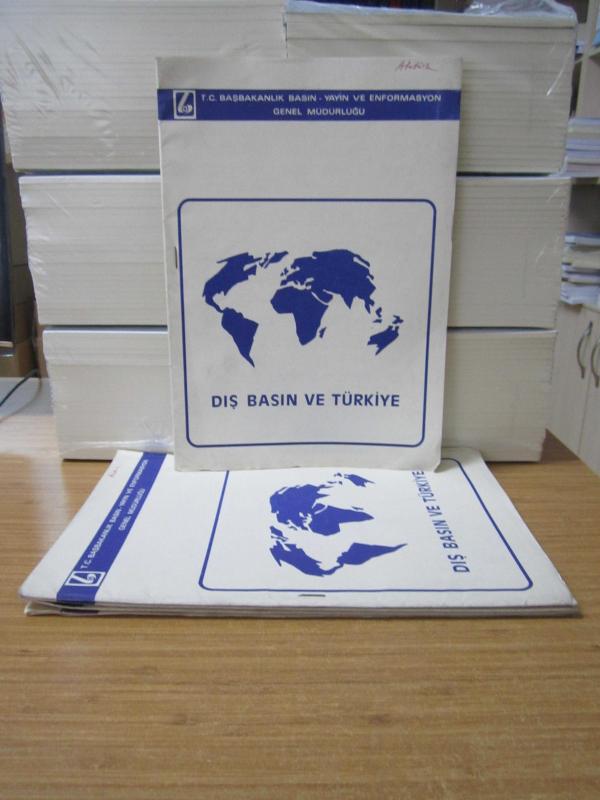 ARKA KAPAK Kitap ve Kültür Dergisi - 2017 Yılı 4 Sayı TAKIM (Sayılar: 23-24-25-27)