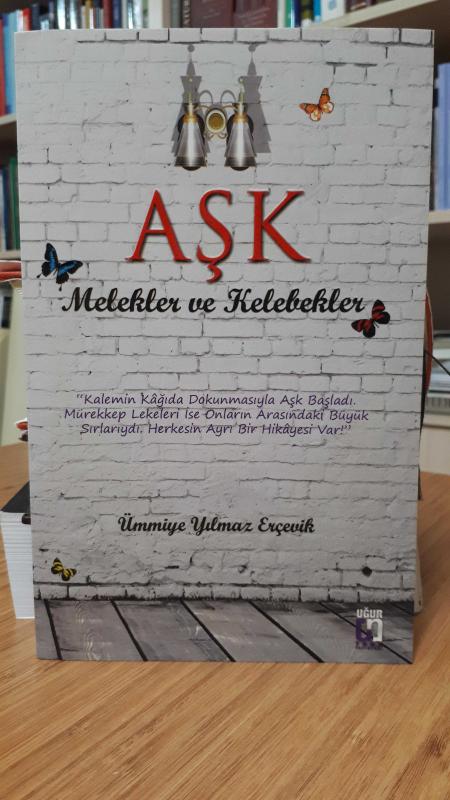 Aşk Melekler ve Kelebekler