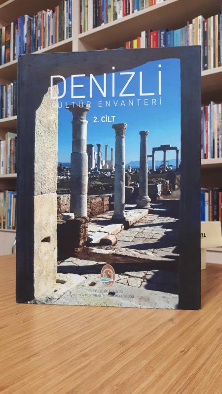 Atatürk ve Türk Dili 2 - Atatürk Devri Yazarlarının Türk Dili Hakkındaki Görüşleri (Gazetelerden Seçmeler)