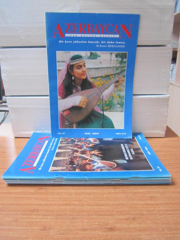 AZERBAYCAN Türk Kültür Dergisi - 1998 Yılı Tüm Sayılar TAKIM (Sayılar: 319-324 ve Arası 6 Dergi Mevcut)