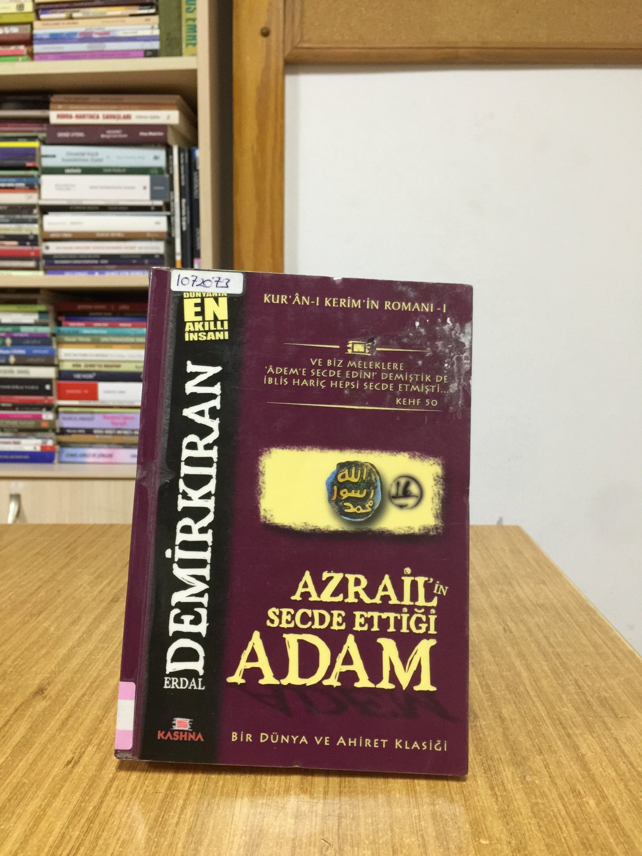 Azrail'in Secde Ettiği Adam - Erdal Demirkıran