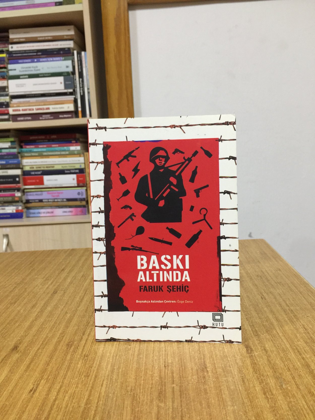 Baskı Altında - Faruk Şehiç