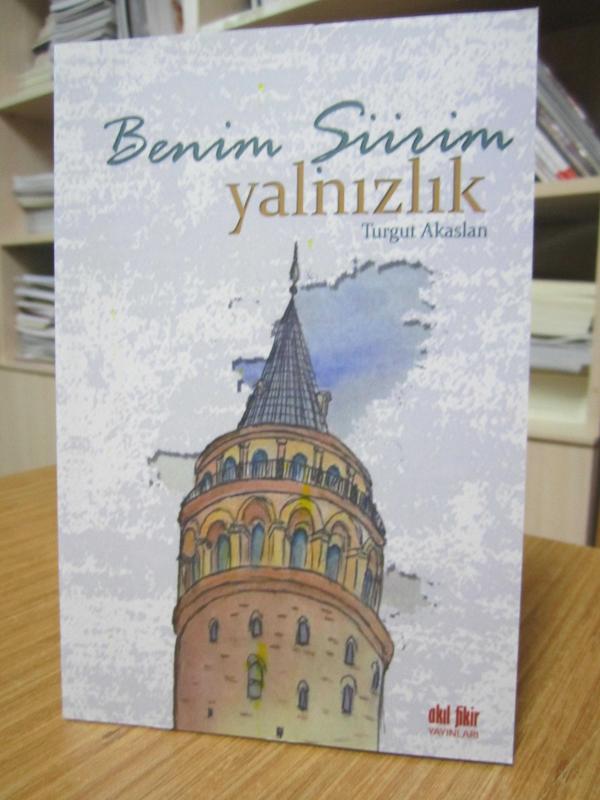 Benim Şiirim Yalnızlık - Turgut Akaslan