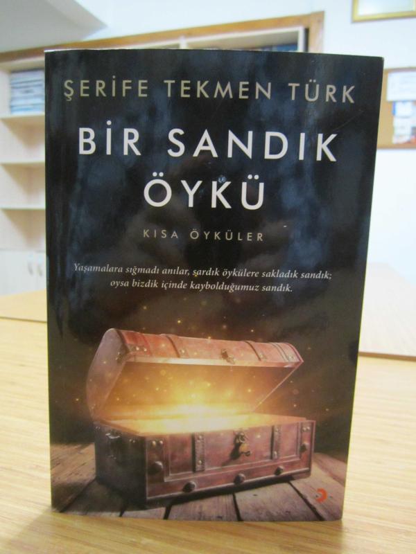 Bir Sandık Öykü - Şerife Tekmen Türk