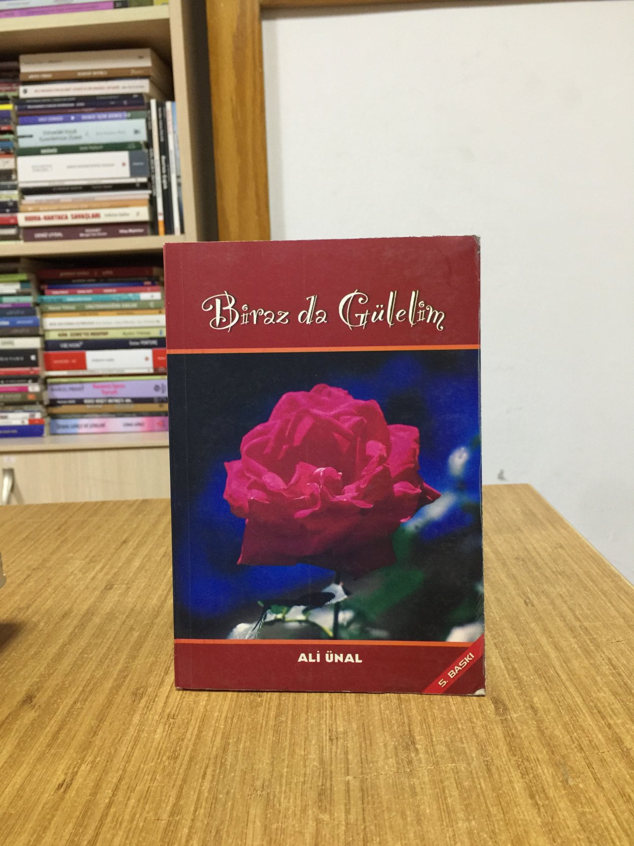 Biraz da Gülelim - Ali Ünal