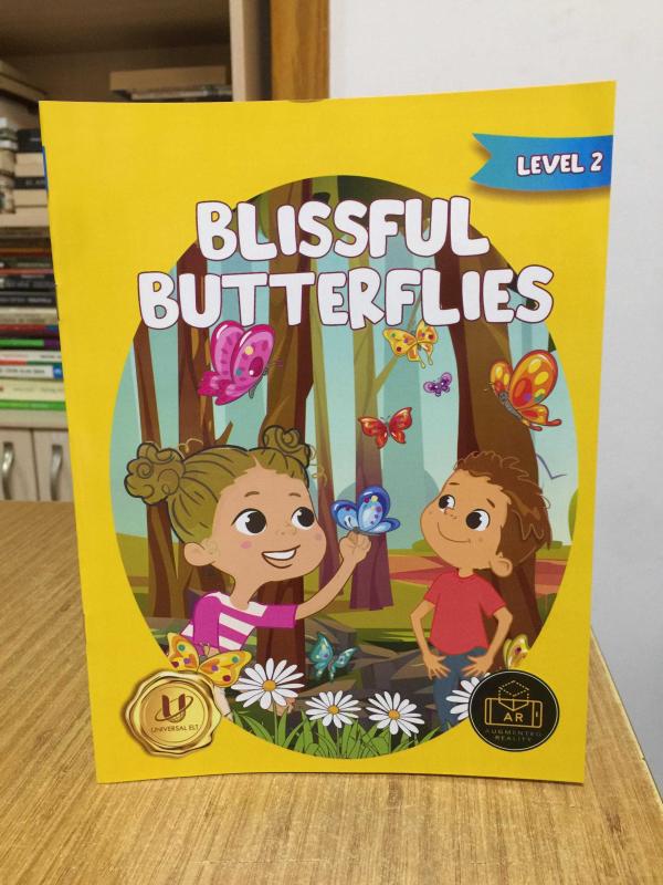 Blissful Butterflies Level 2 UNIVERSAL ELT (İlkokul ve Ortaokul Öğrencilerine Yönelik İngilizce Hikaye Kitabı)