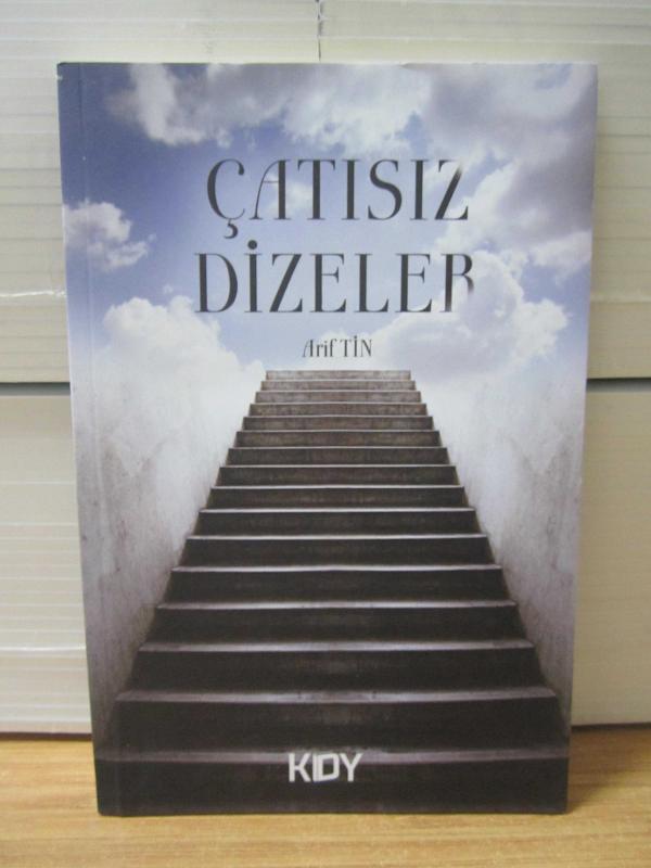 Çatısız Dizeler
