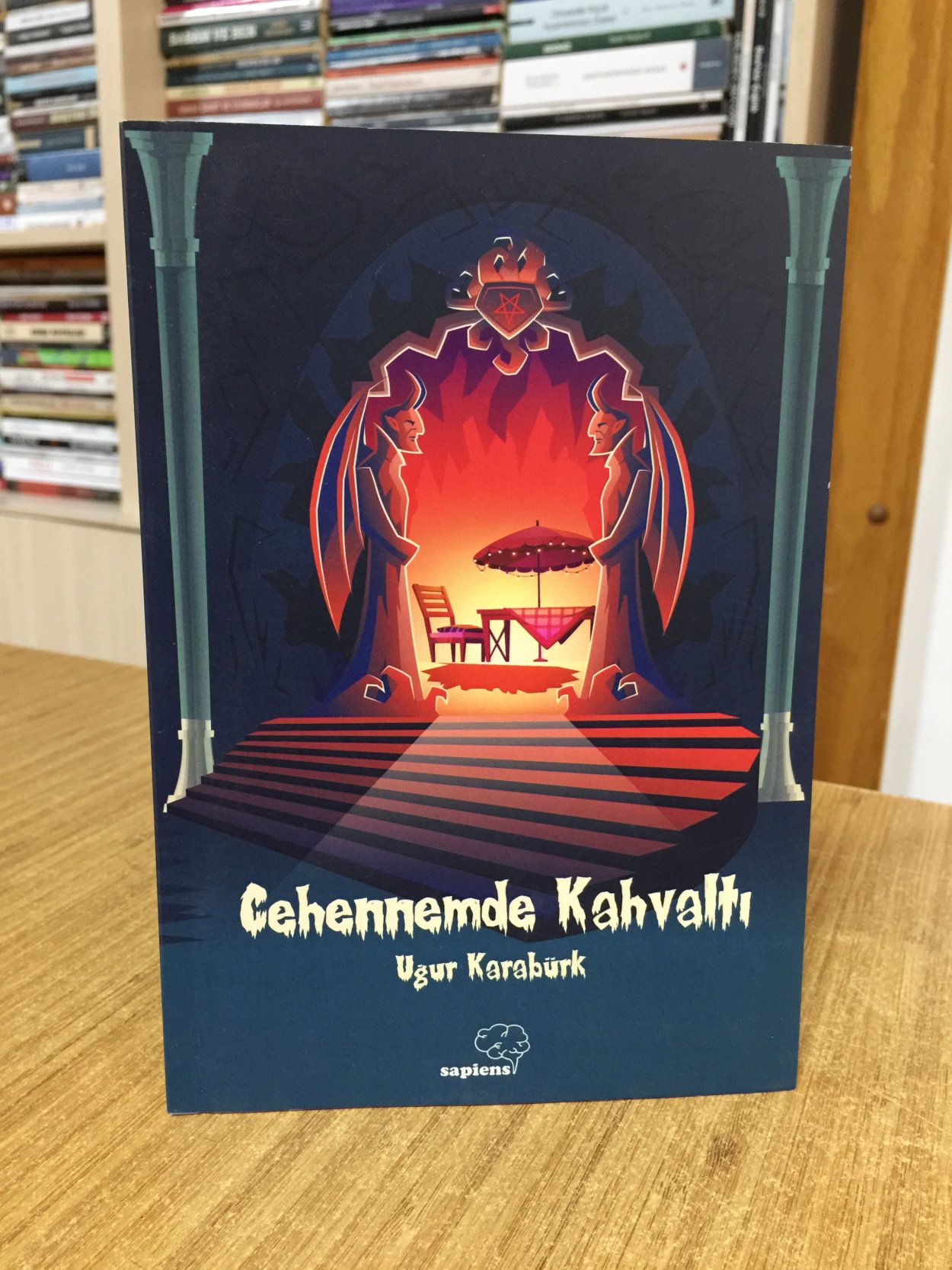 Cehennemde Kahvaltı - Uğur Karabürk