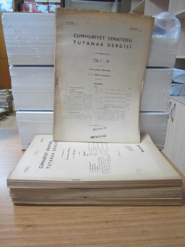 CUMHURİYET SENATOSU TUTANAK DERGİSİ - 1.DÖNEM 2.TOPLANTI 9.CİLT / 1963 YILI 5 ADET (37-38-39-41-42) BİRLEŞİM TUTANAKLARI