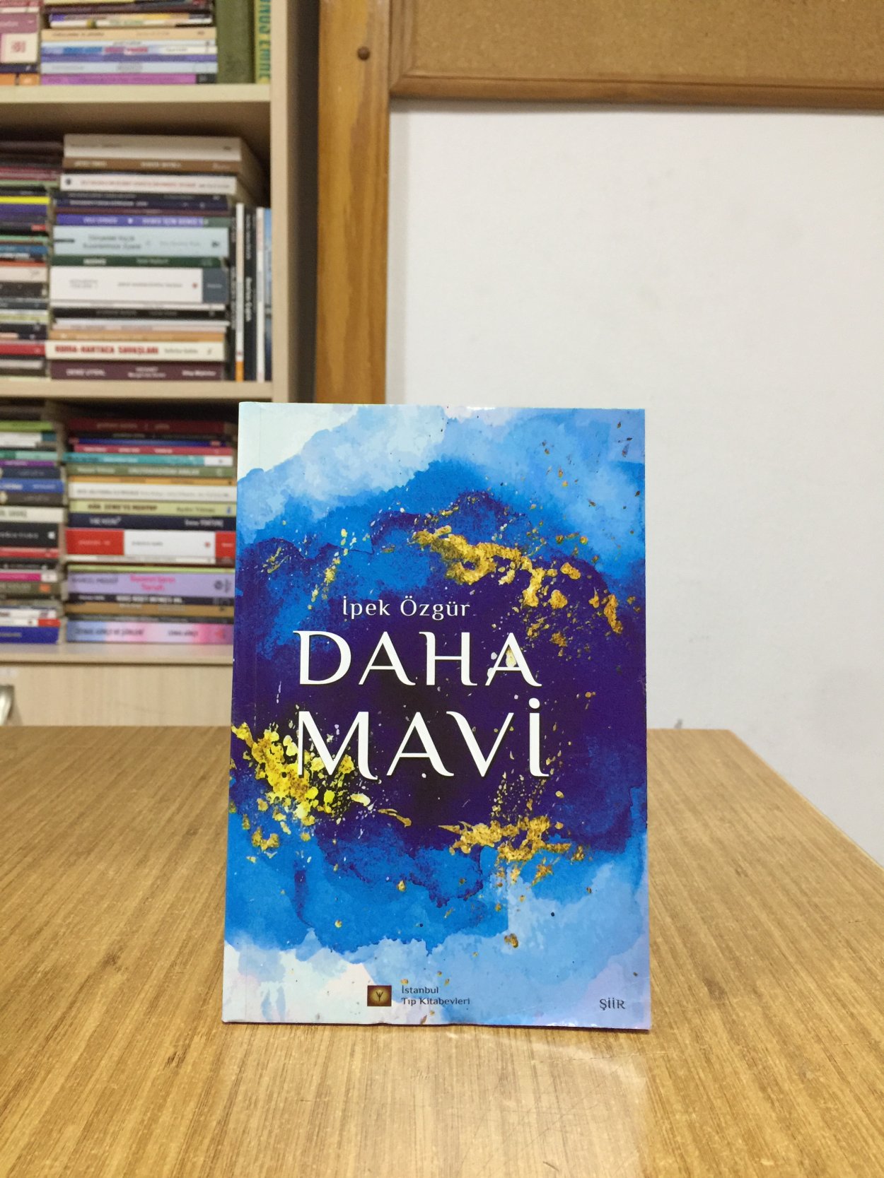 Daha Mavi - İpek Özgür