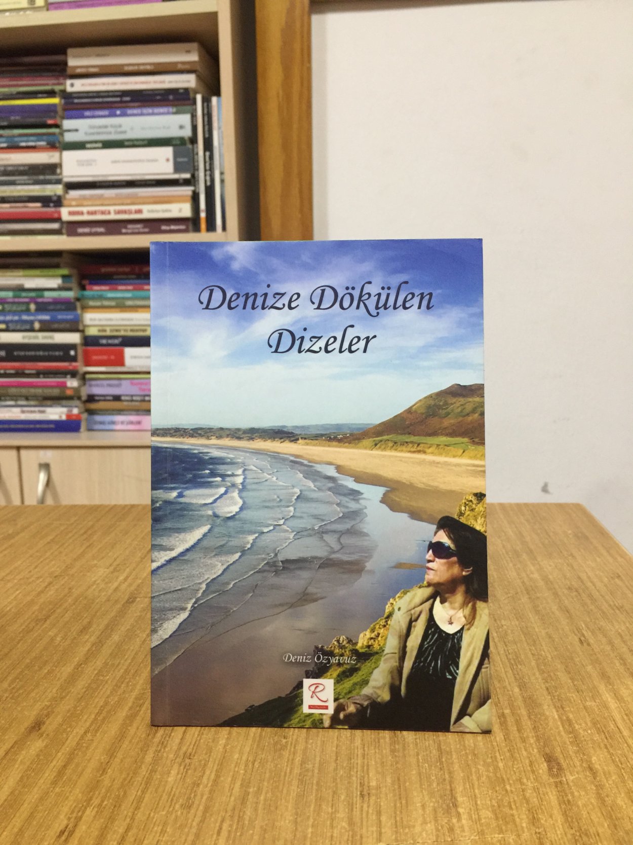 Denize Dökülen Dizeler - Deniz Özyavuz