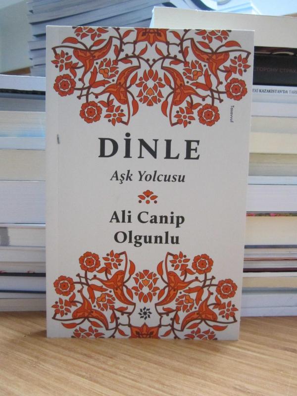 Dinle Aşk Yolcusu - Ali Canip Olgunlu