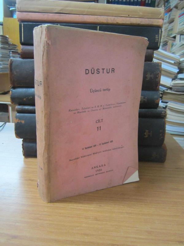 Düstur Üçüncü Tertip Cilt 14  - İkinci Basılış - Teşrinisani 1932 - Teşrinievvel 1933 - Ciltli