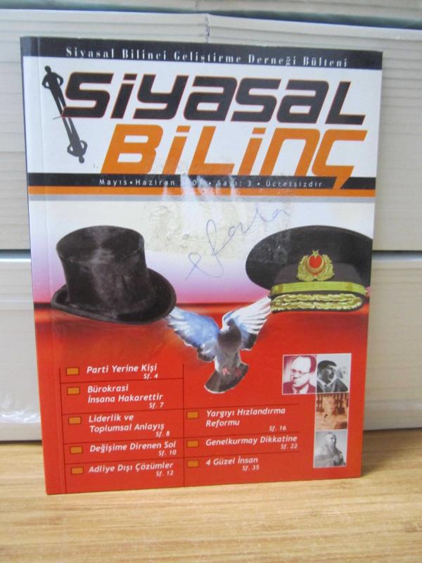 EDEBİYAT ve ELEŞTİRİ Dergisi - 1995 Yılı 3 Sayı TAKIM (Sayılar: 18, 19-20, 21)