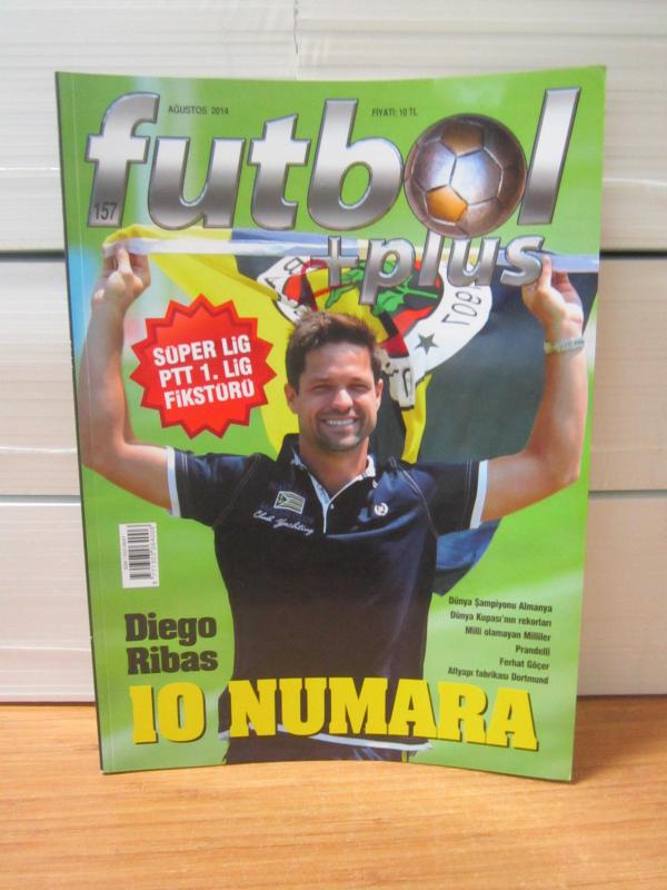 Futbol Plus Dergisi - Sayı 157 - Ağustos 2014