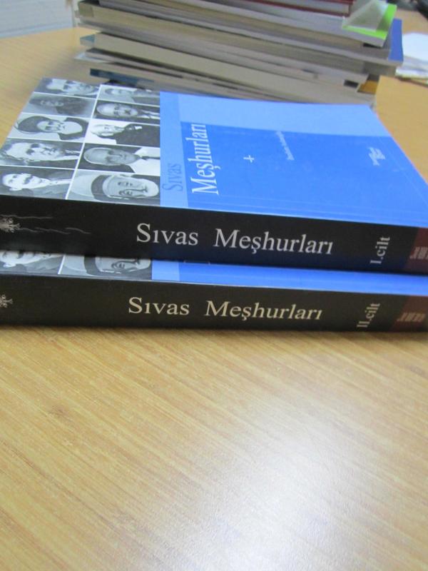 Geçmişten Günümüze Sivas Meşhurları 1-2 (2 Kitap Takım)