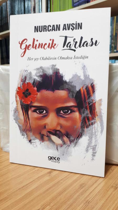 Gelincik Tarlası - Nurcan Avşin