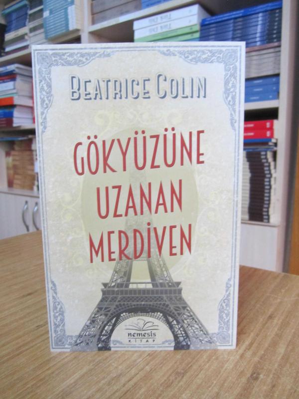 Gökyüzüne Uzanan Merdiven - Beatrice Colin