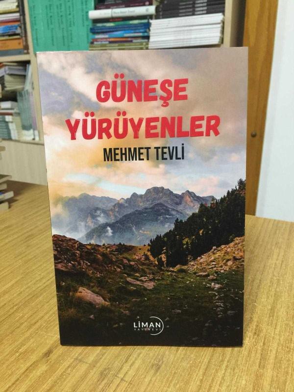 Güneşe Yürüyenler - Mehmet Tevli