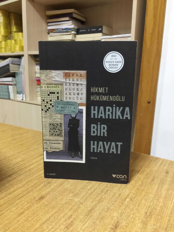 Harika Bir Hayat - Hikmet Hükümenoğlu