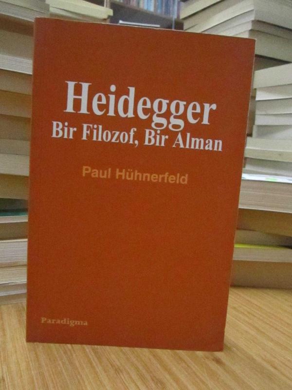 Heidegger Bir Filozof, Bir Alman