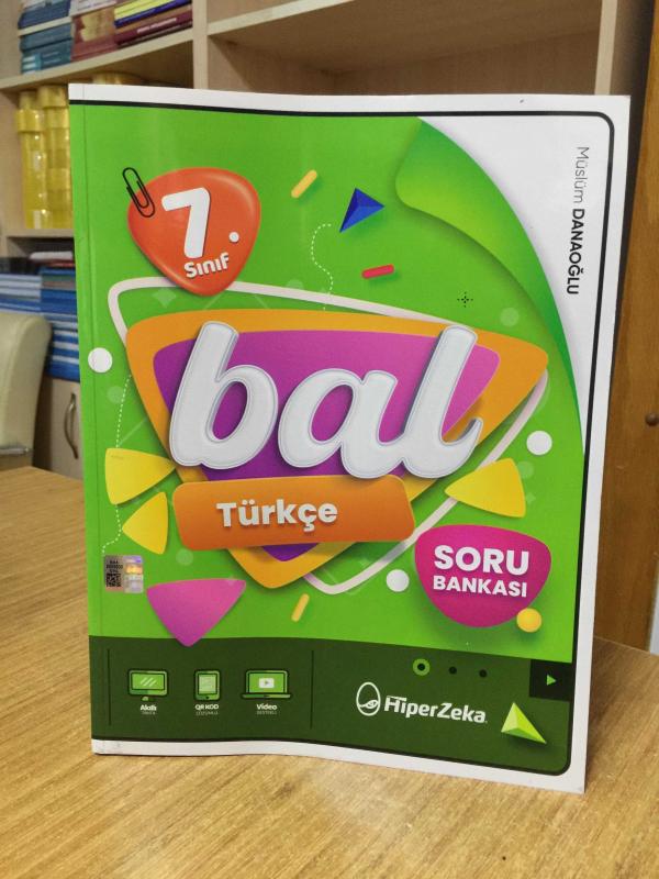 Hiper Zeka Yayınları 7. Sınıf BAL Türkçe Soru Bankası
