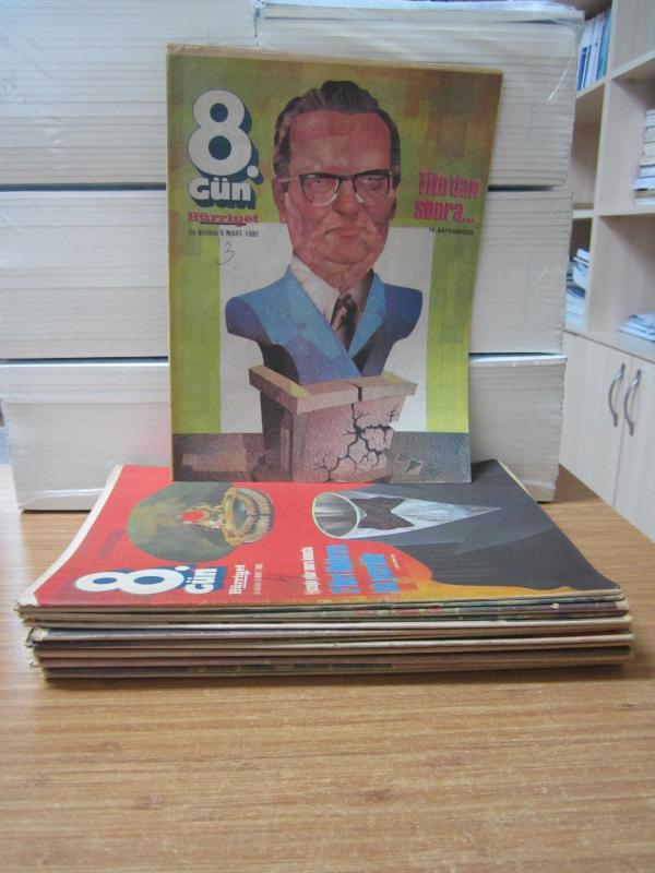HÜRRİYET 8.GÜN - 1980-1981 Yılları 19 SAYI TAKIM (Sayılar Açıklamada)