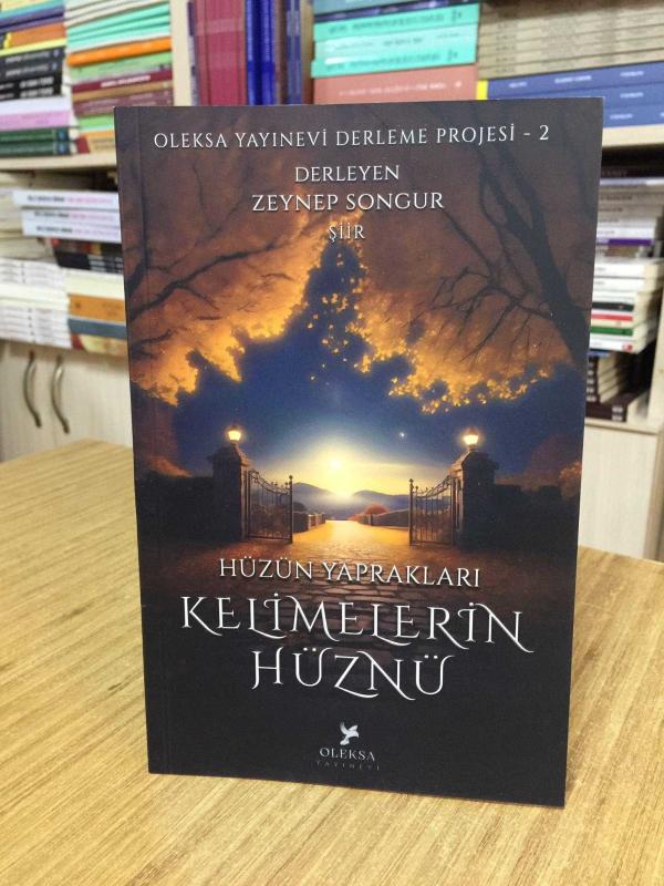 Hüzün Yaprakları Kelimelerin Hüznü - Zeynep Songur