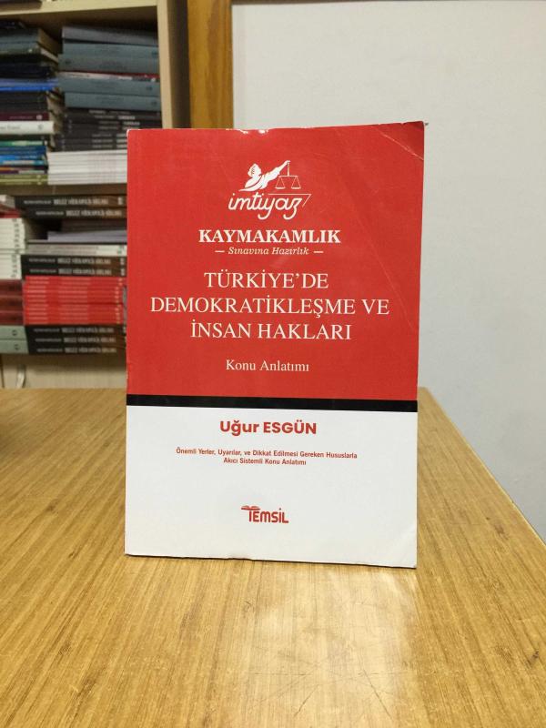 İmtiyaz Türkiyede Demokratikleşme ve İnsan Hakları Konu Anlatımı Temsil Kitap Yayınları