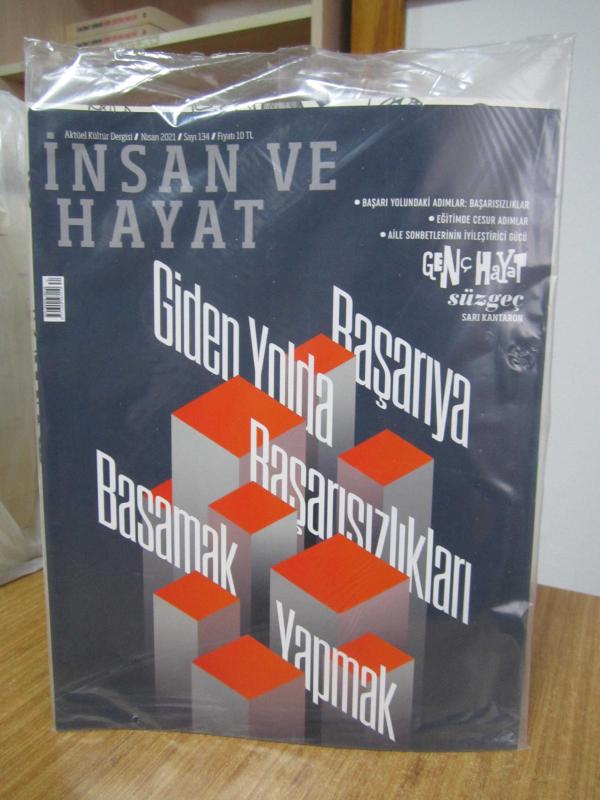 İNSAN ve HAYAT Dergisi - Sayı 134 - Nisan 2021 (Genç Hayat Eki ile Birlikte) [Ambalajı Açılmamış]