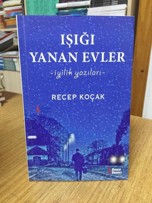 Işığı Yanan Evler - Recep Koçak
