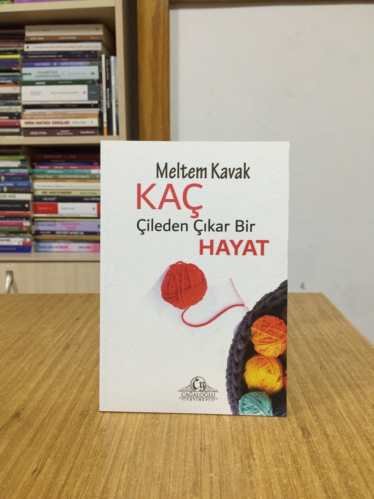 Kaç Çileden Çıkar Bir Hayat - Meltem Kavak