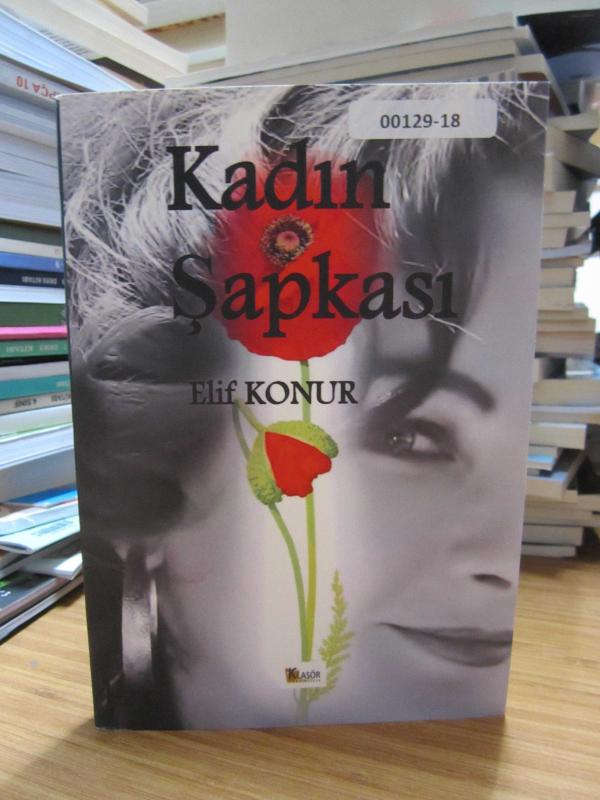 Kadın Şapkası - Elif Konur