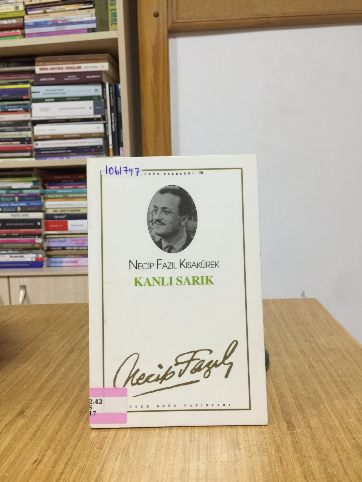 Kanlı Sarık - Necip Fazıl Kısakürek