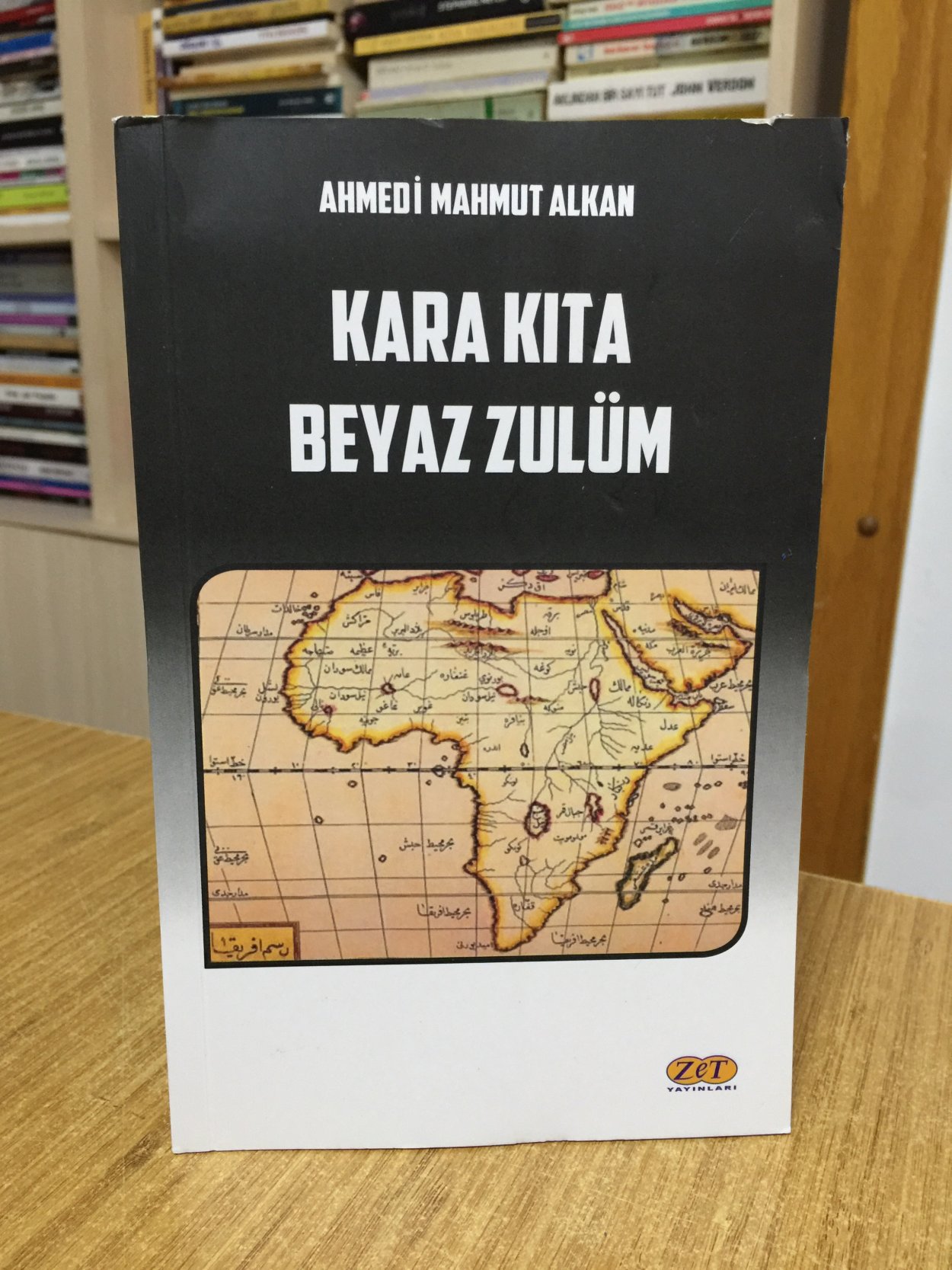Kara Kıta Beyaz Zulüm -Ahmedi Mahmut Alkan