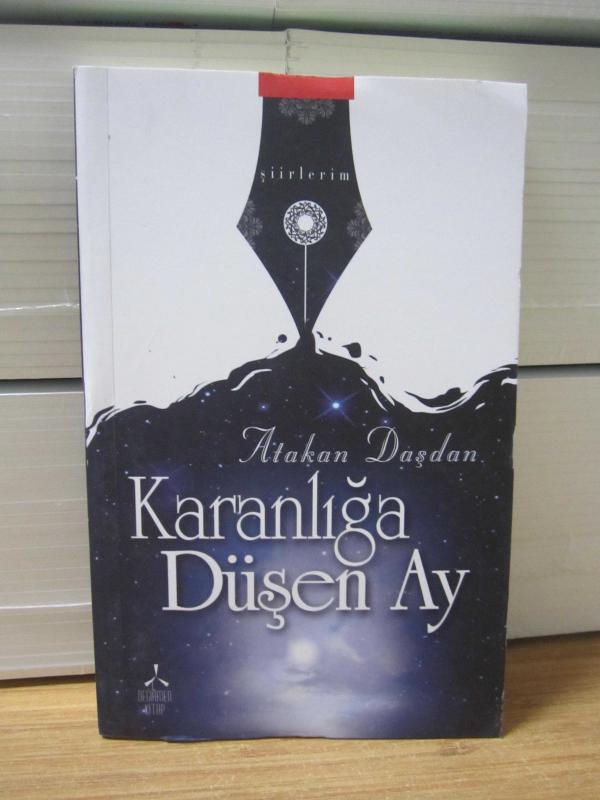 Karanlığa Düşen Ay