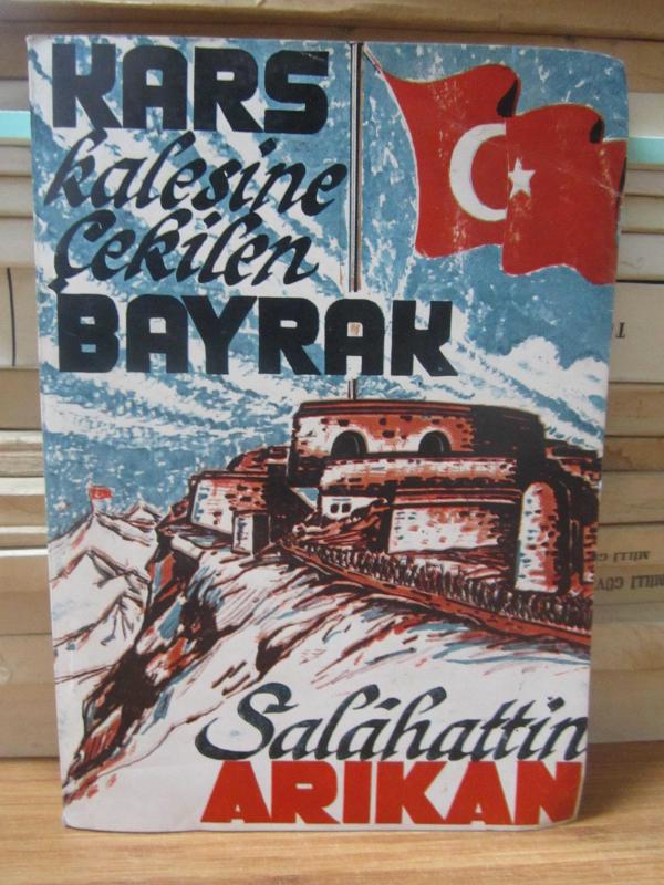 Kars Kalesine Çekilen Bayrak