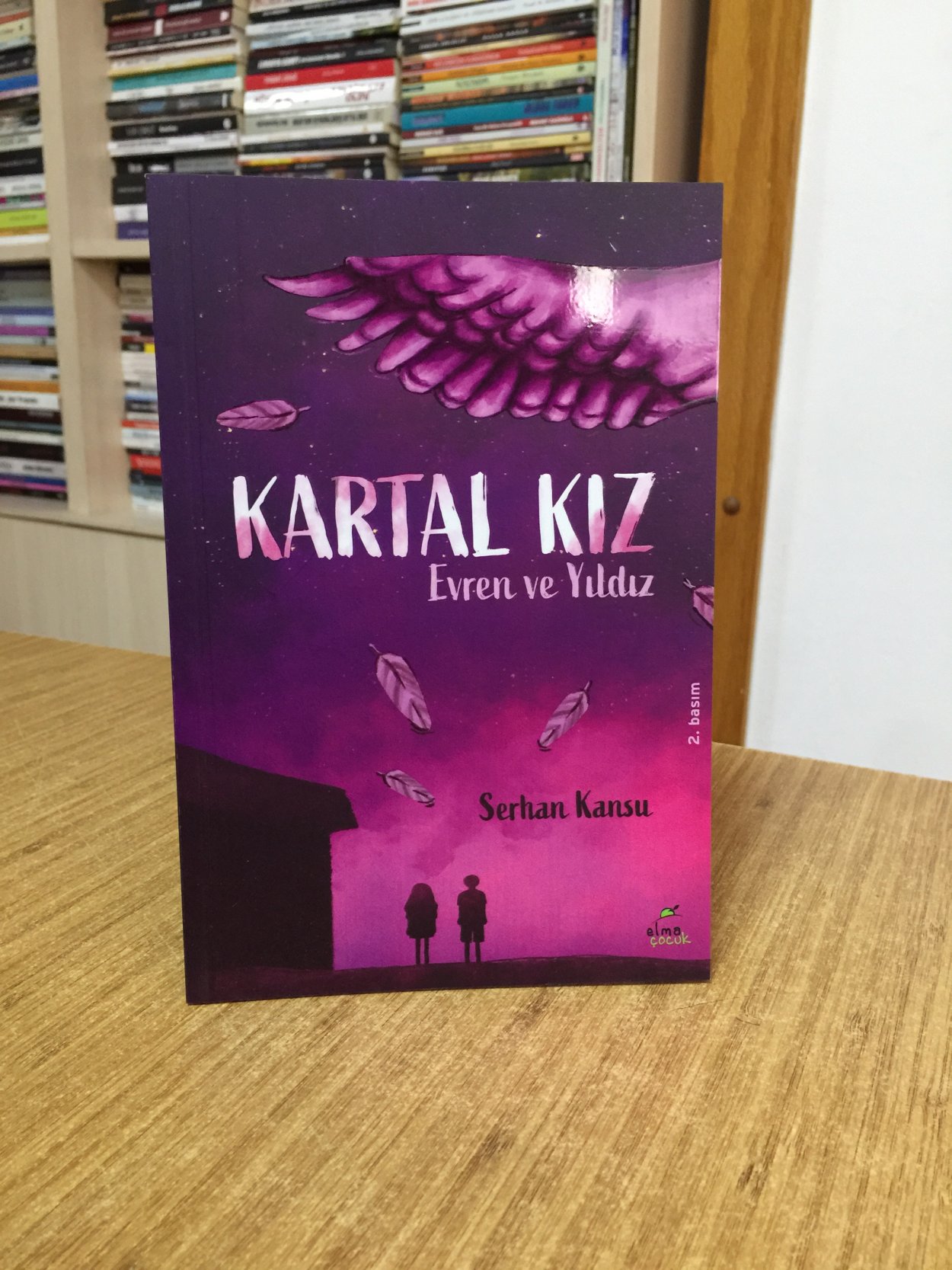 Kartal Kız Evren ve Yıldız - Serhan Kansu