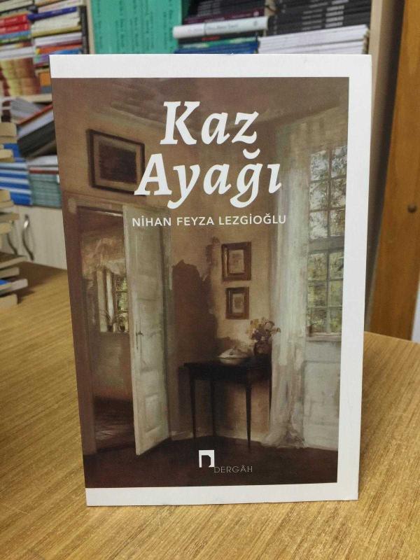 Kaz Ayağı - Nihan Feyza Lezgioğlu