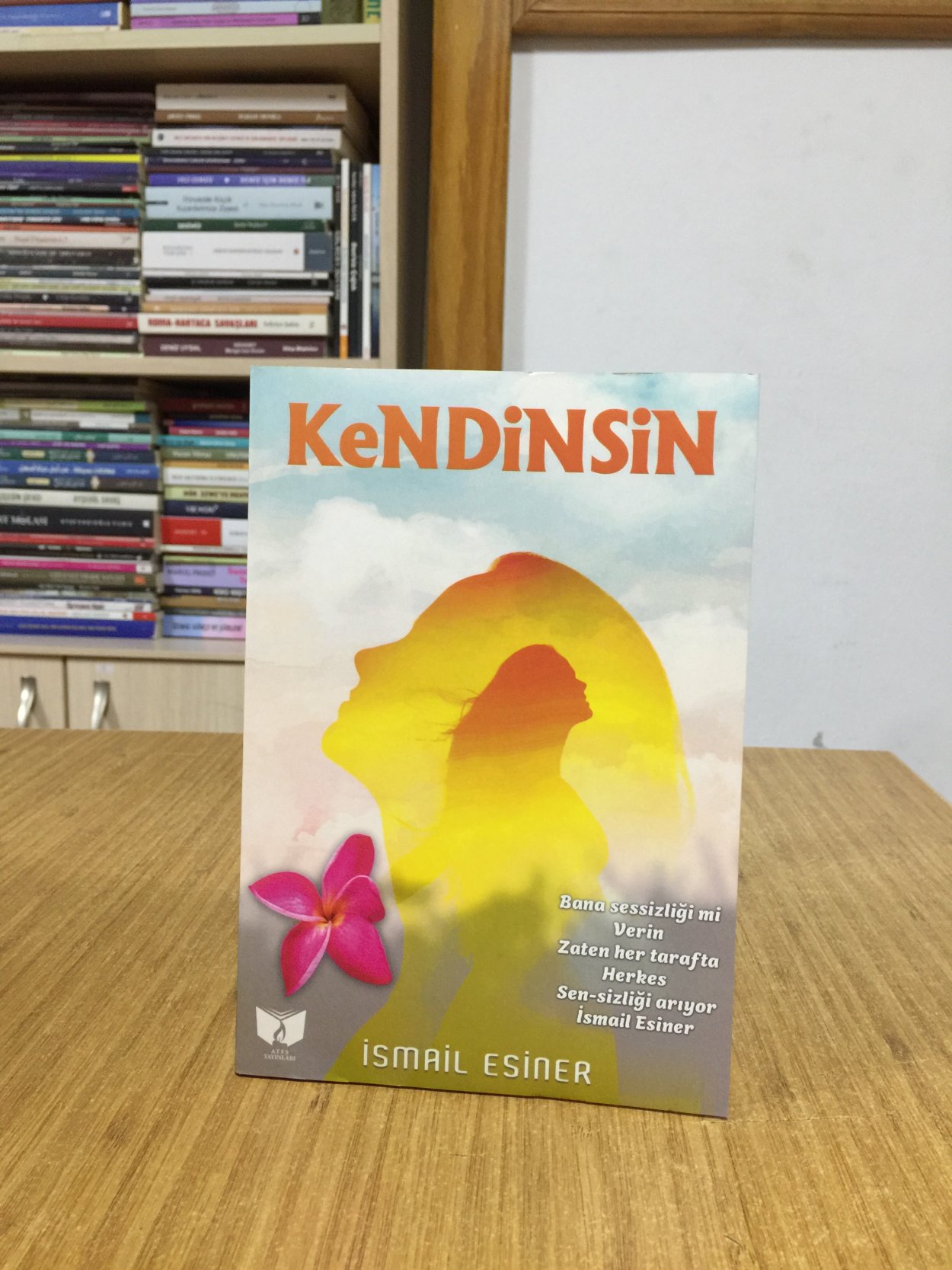 Kendinsin - İsmail Esiner