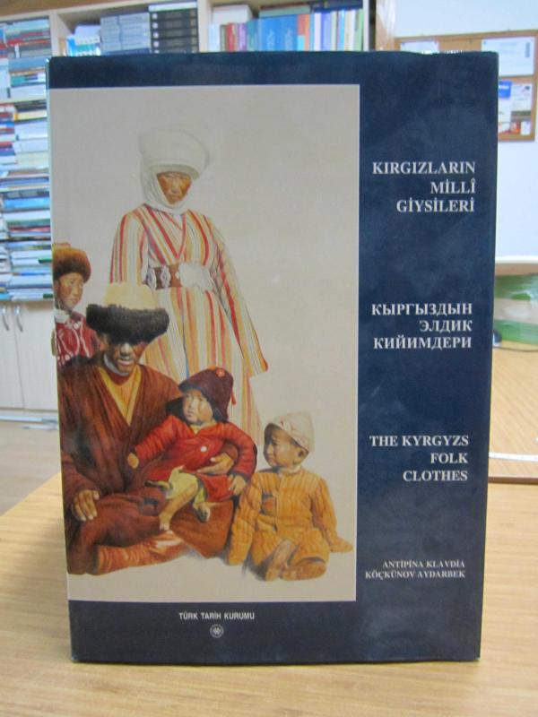 Kırgızların Milli Giysileri