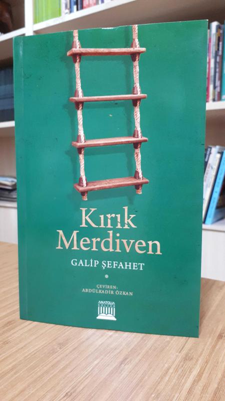 Kırık Merdiven