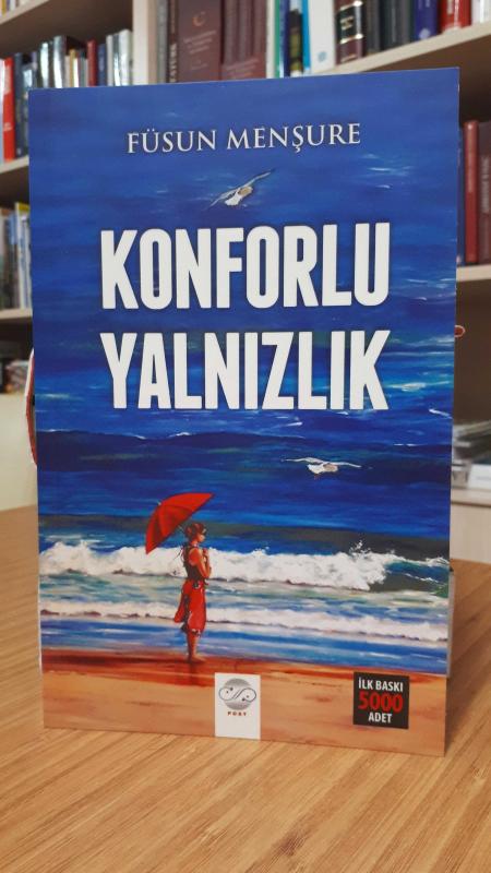 Konforlu Yalnızlık - Füsun Menşure