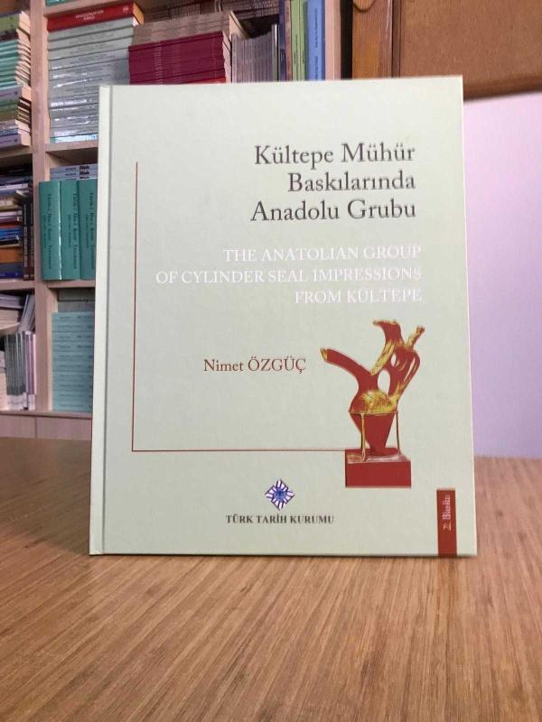 Kültepe Mühür Baskılarında Anadolu Grubu - Nimet Özgüç [Ciltli - 2. Baskı]